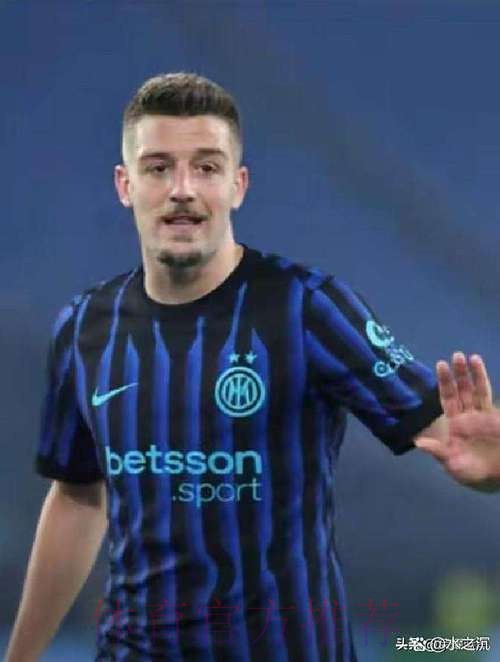 国米有意引进米林科维奇 球员仍梦想加盟皇马 国米有意引进米林科维奇 球员仍梦想加盟皇马