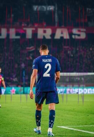 记者:阿什拉夫将重回皇马 双方已经续约至2025 记者:阿什拉夫将重回皇马 双方已经续约至2025